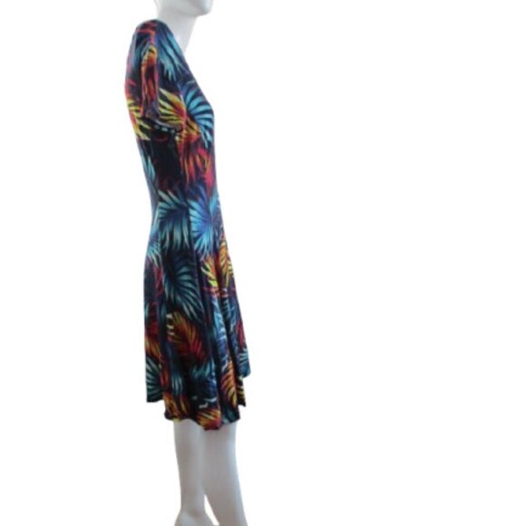 🏝 Tropical Leaf Print Dress by Koren – Size L 🌈 - Picture 3 of 6